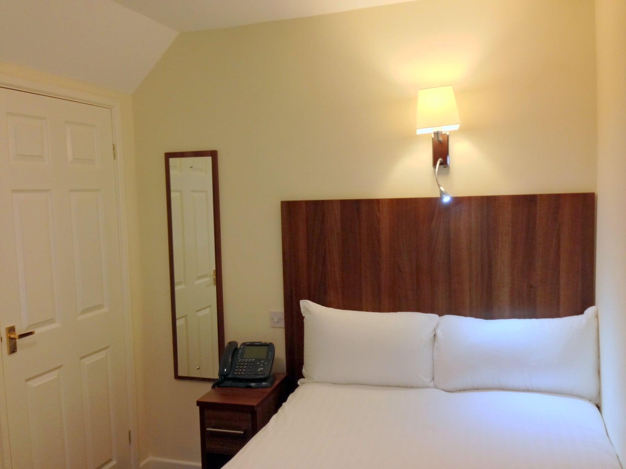 Ely House Hotel Wolverhampton Extérieur photo
