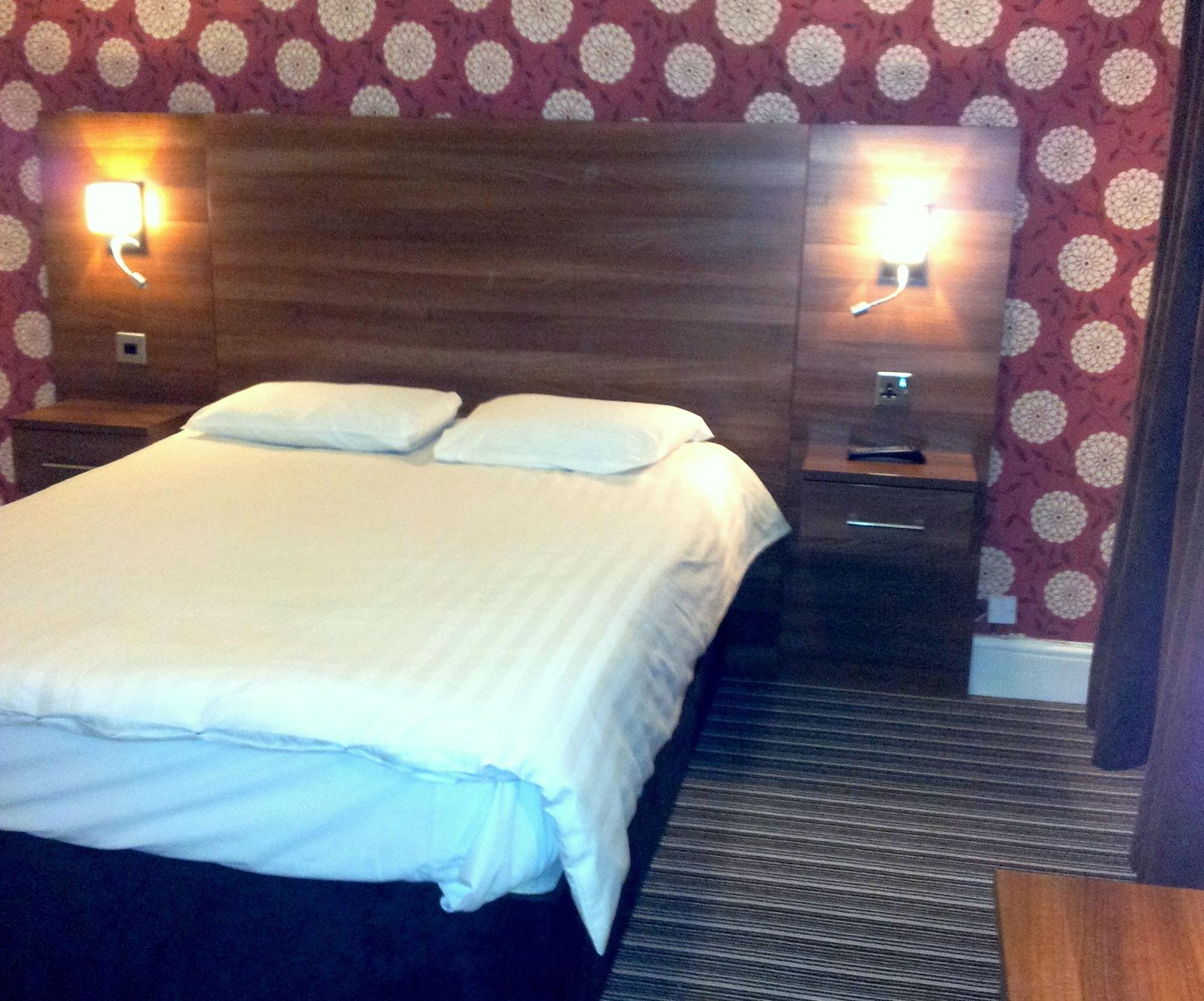 Ely House Hotel Wolverhampton Extérieur photo