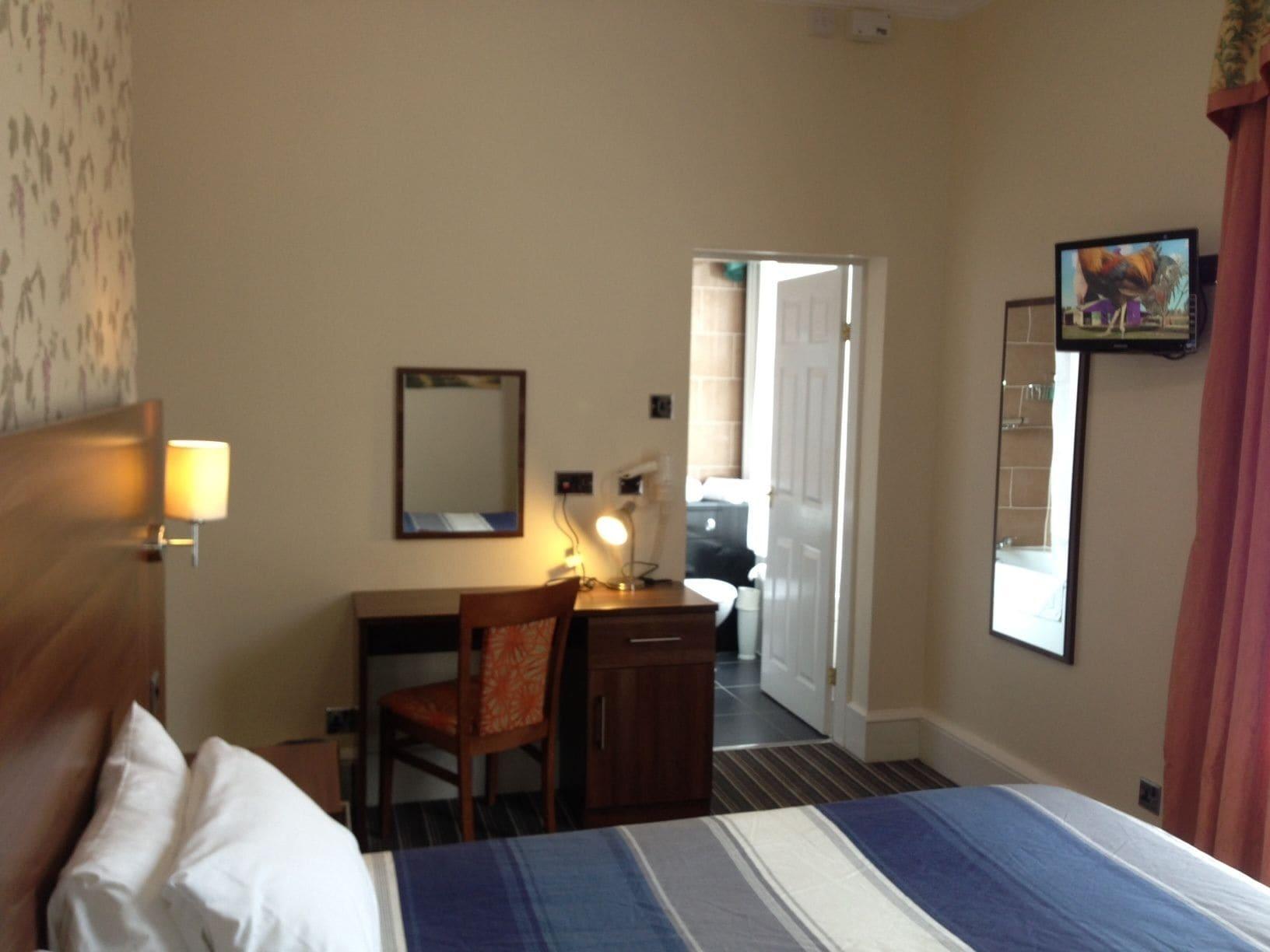 Ely House Hotel Wolverhampton Extérieur photo